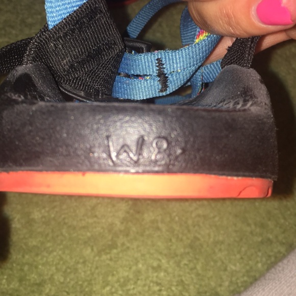 Chaco Sandler’s - Picture 3 of 4